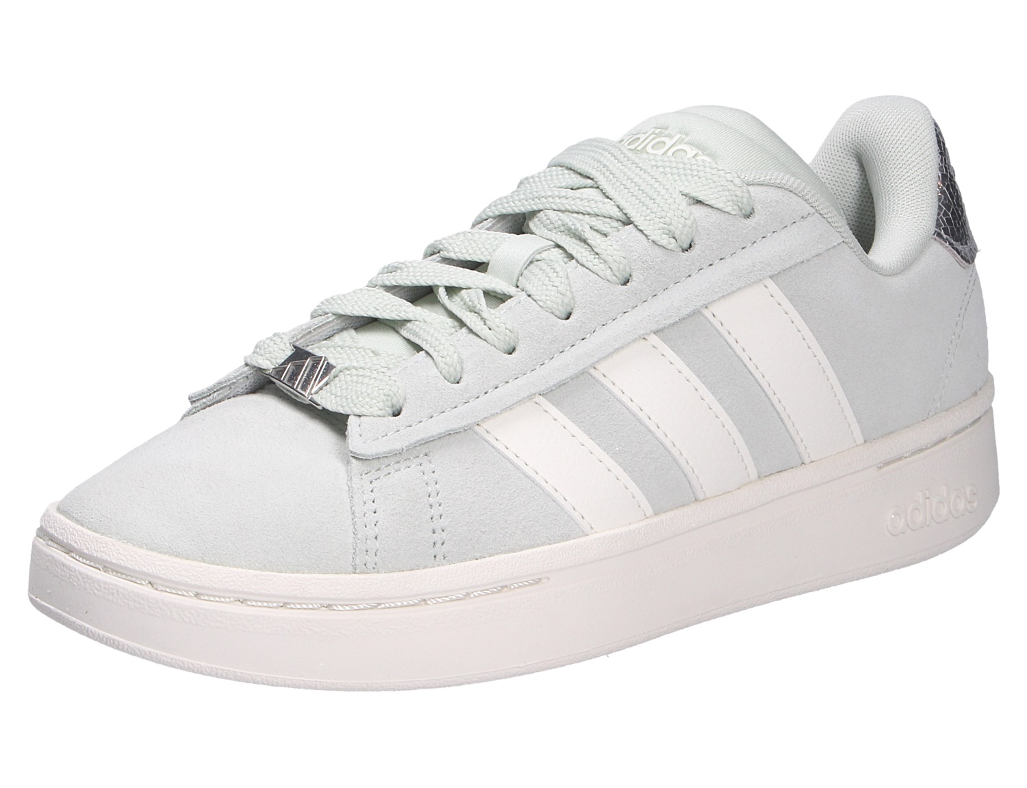 Grand Court Alpha 00s